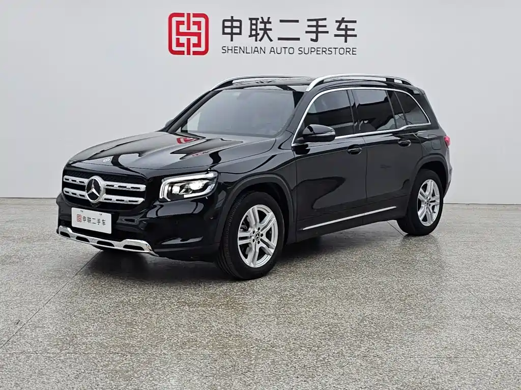 Mercedes-Benz GLB 2023