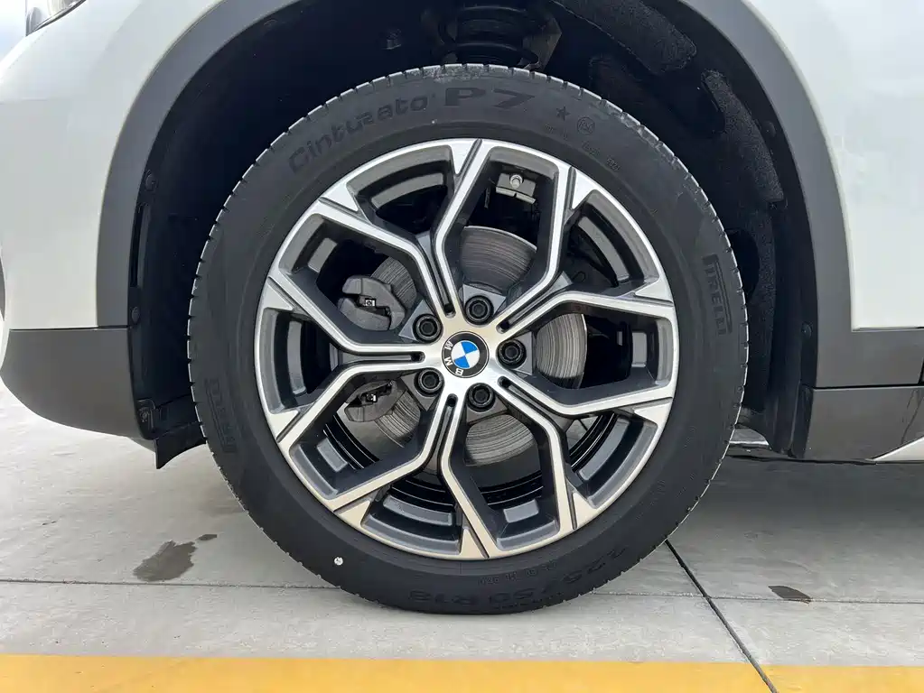 BMW X1 2022 — фото 18