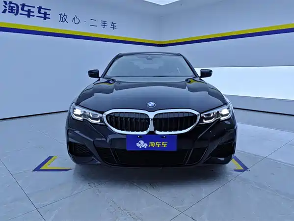 BMW 3 Series 2022