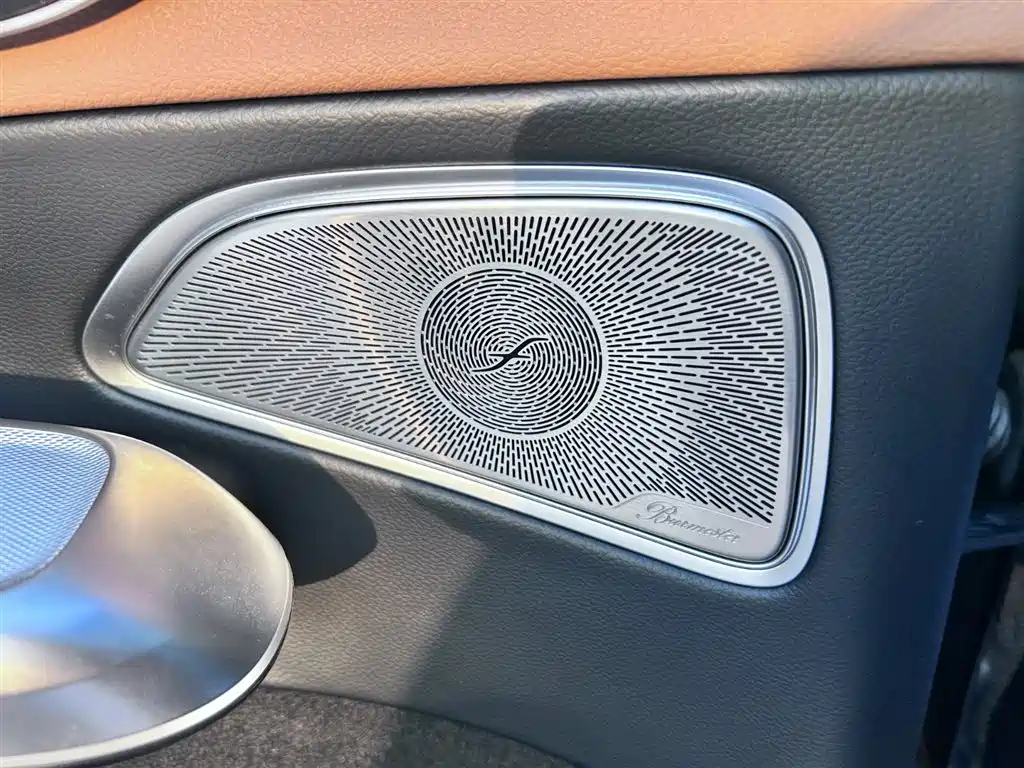 Mercedes-Benz E-Class 2024 — фото 10