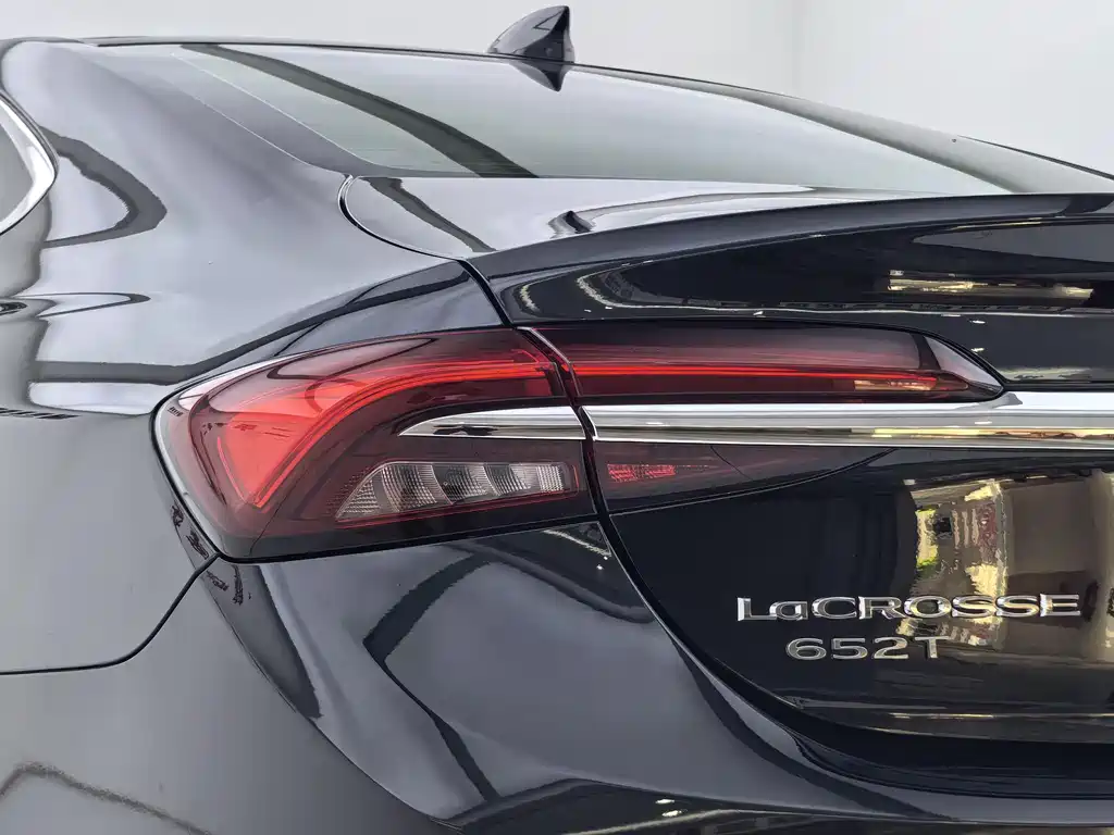 Buick LaCrosse 2022 — фото 29