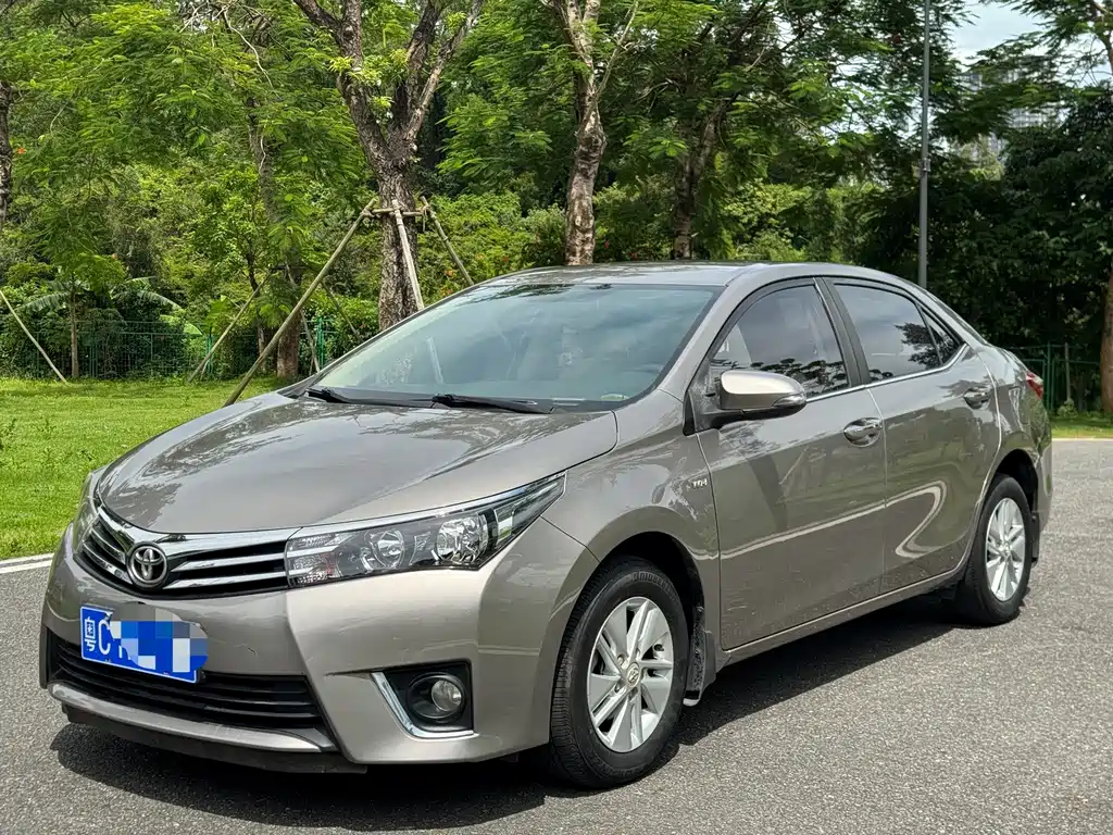 Toyota Corolla 2015