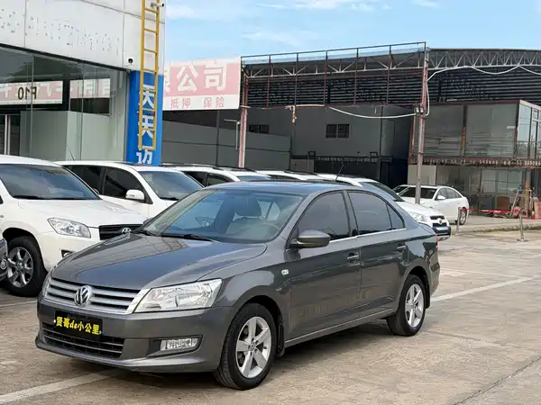 Volkswagen Santana 2014