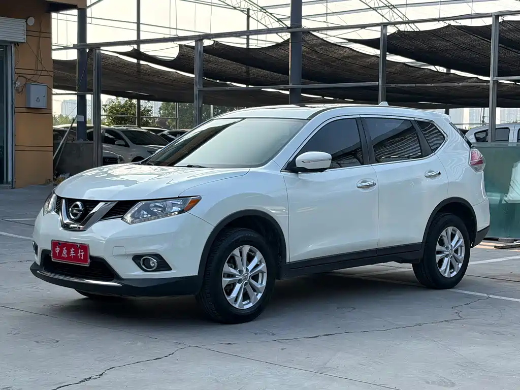 Nissan X-Trail 2016 — фото 1