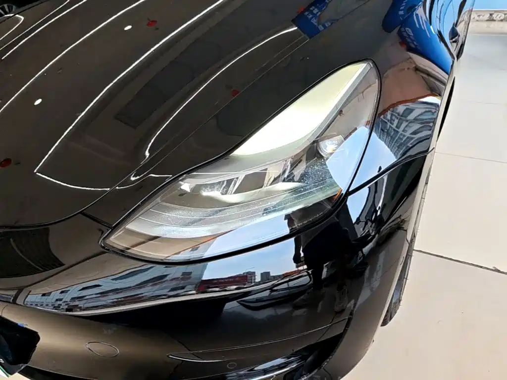 Tesla Model 3 2023 — фото 24