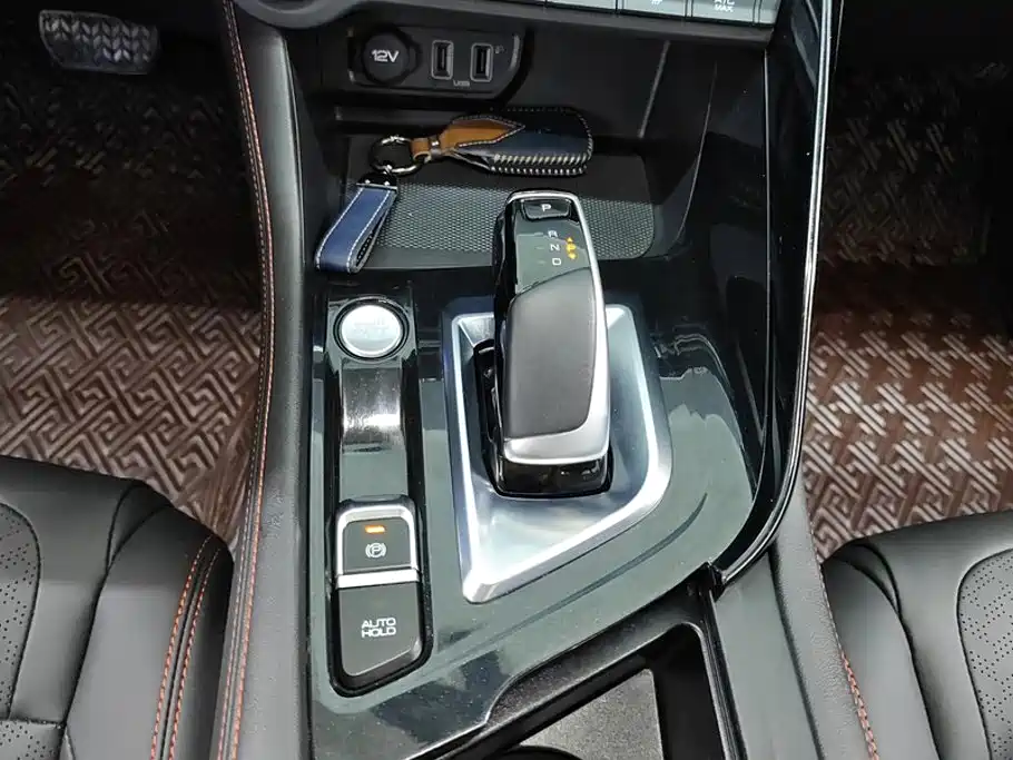 Dongfeng Fengshen AX7 2022 — фото 16