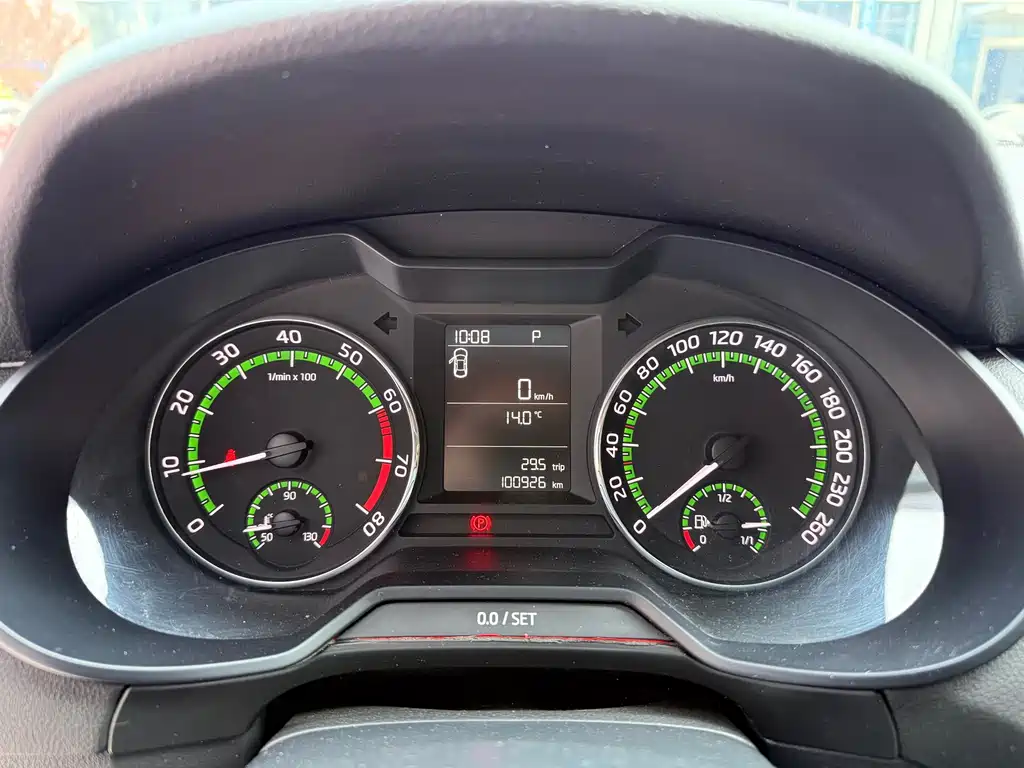 Skoda Octavia 2018 — фото 17