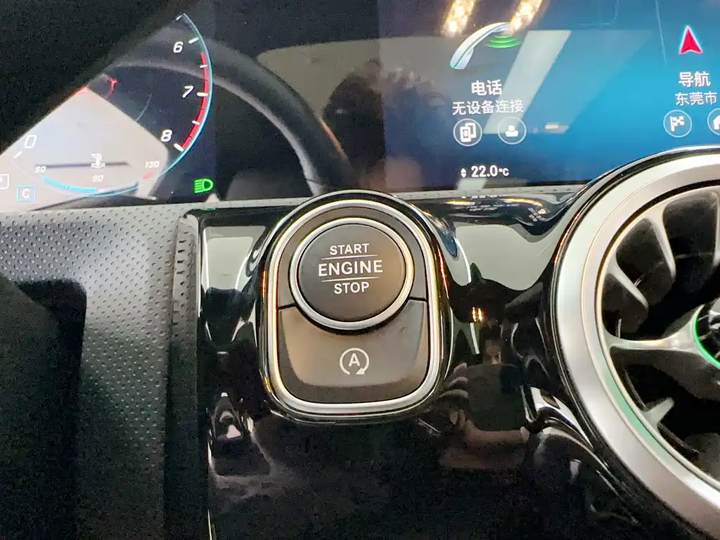 Mercedes-Benz A-Class 2022 — фото 19