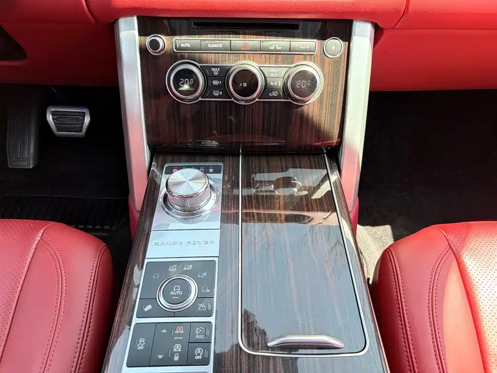 Land Rover Range Rover 2015 — фото 14