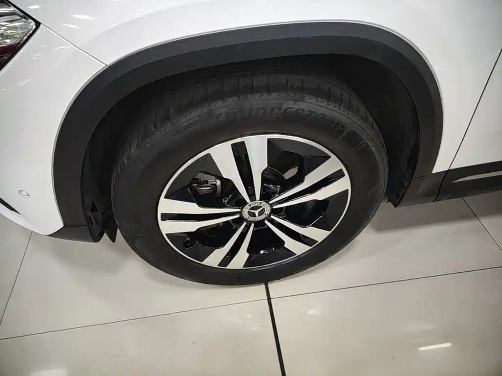 Mercedes-Benz GLA 2023 — фото 23