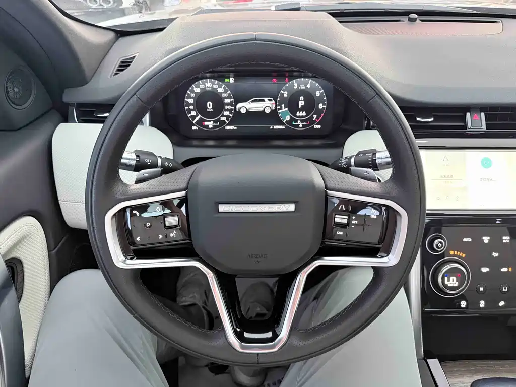 Land Rover Discovery Sport 2022 — фото 9
