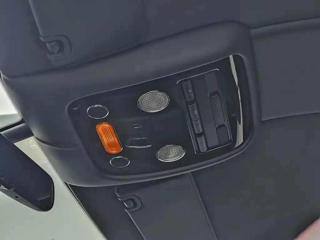 Bentley Continental 2015 — фото 10