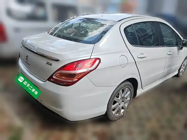 Peugeot 308 2015