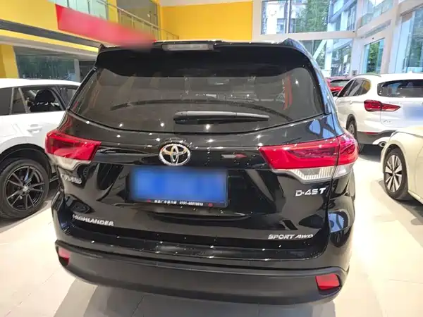 Toyota Highlander 2020