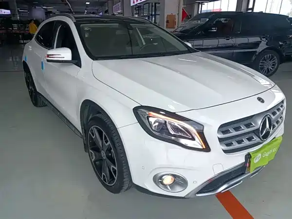 Mercedes-Benz GLA 2017