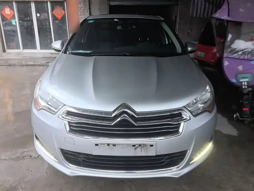 Citroën C4L 2016 — фото 3