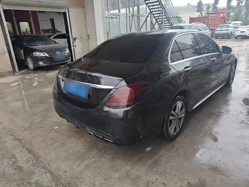 Mercedes-Benz C-Class 2017