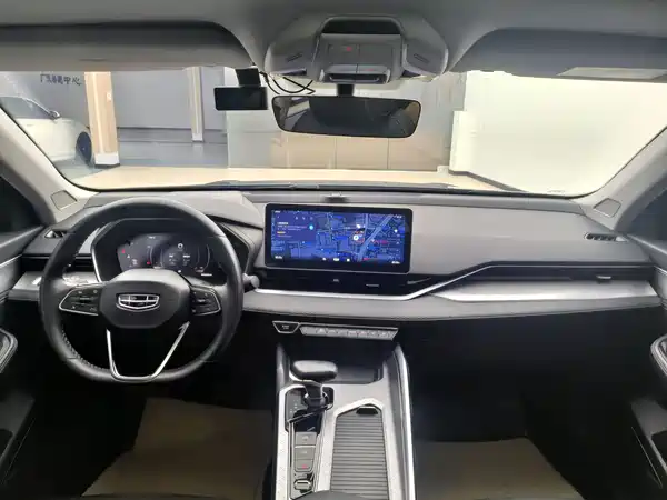 Geely Xingrui 2021