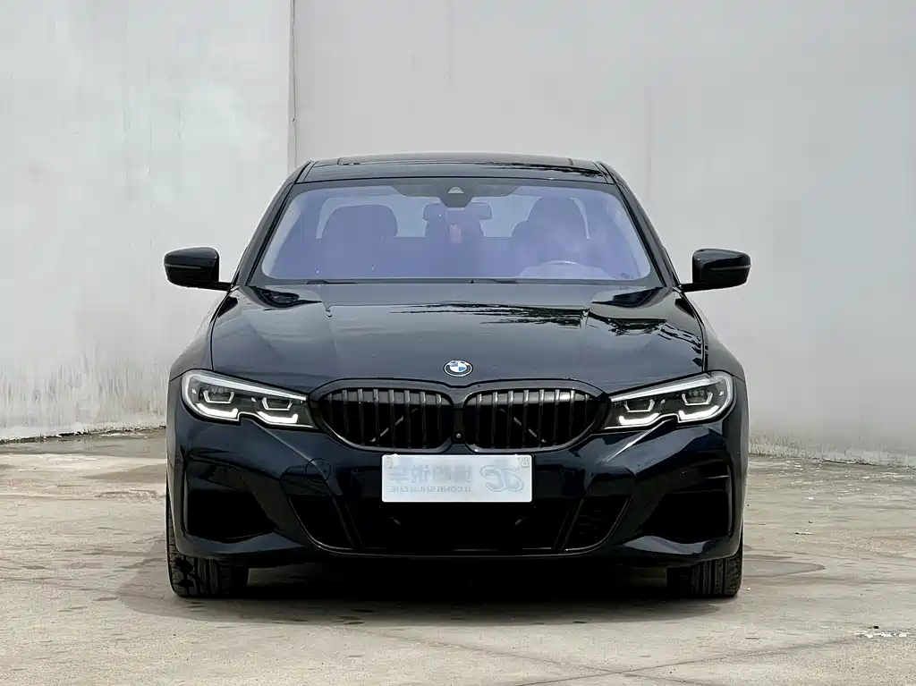 BMW 3 Series 2021