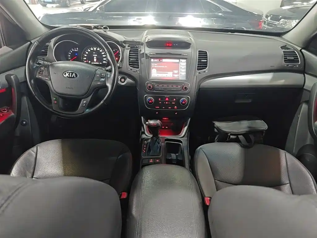 Kia Sorento 2015 — фото 10
