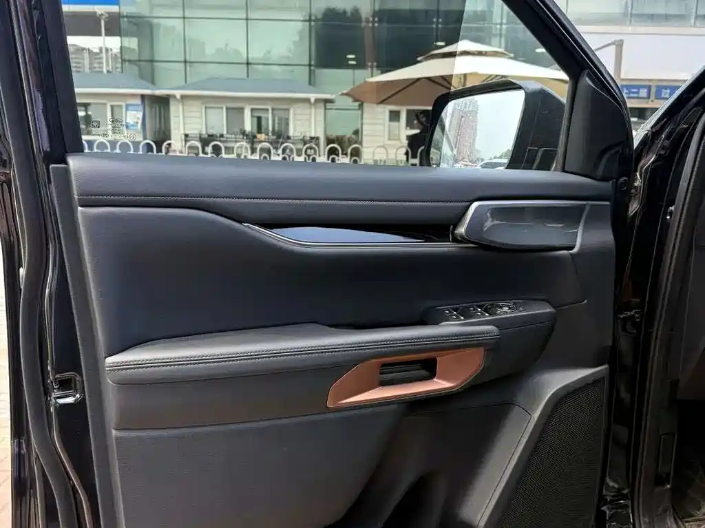 Ford Ranger 2025 — фото 16