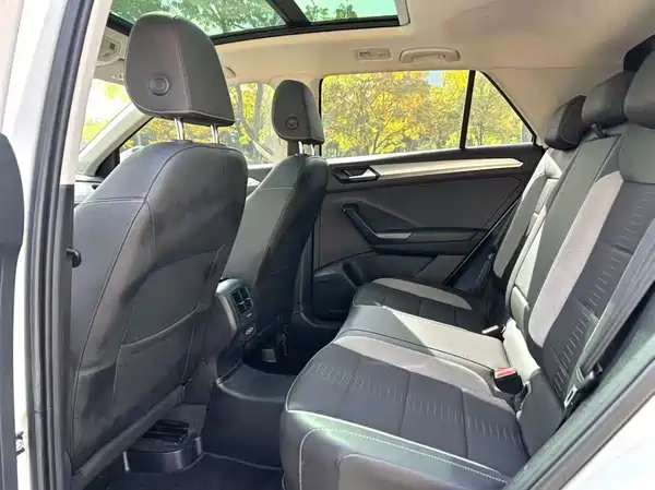 Volkswagen T-Roc 2018