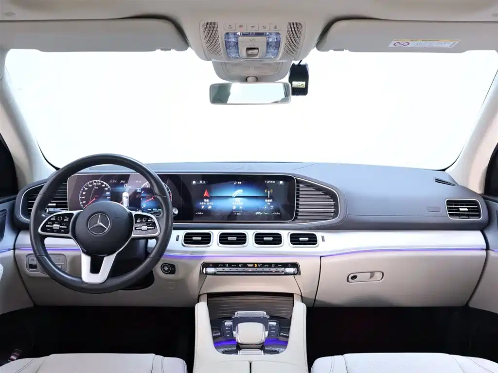 Mercedes-Benz GLE 2020 — фото 13