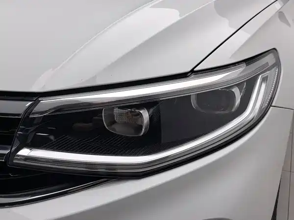 Volkswagen Bora 2023