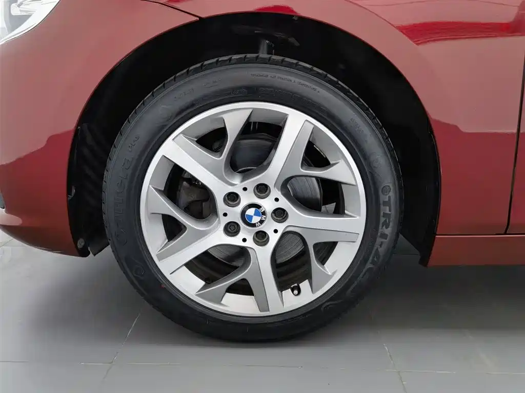 BMW 2 Series Active Tourer 2016 — фото 17