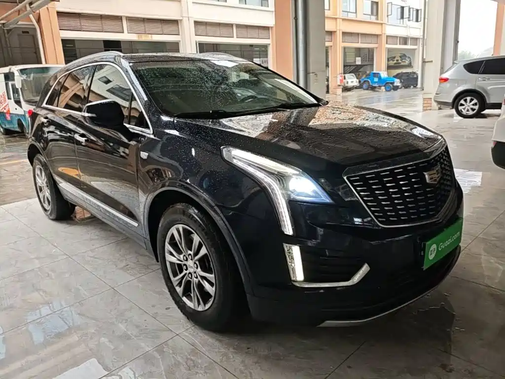 Cadillac XT5 2021 — фото 4