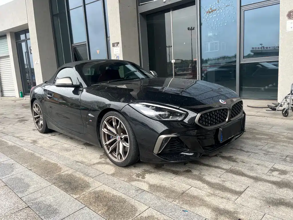 BMW Z4 2022 — фото 1