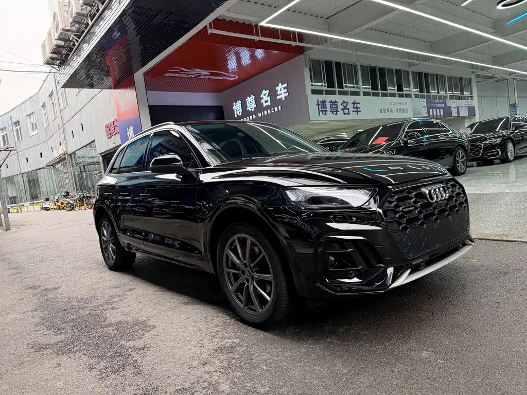 Audi Q5L 2023 — фото 2