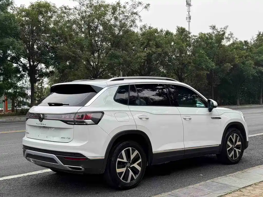 Volkswagen Tayron 2023