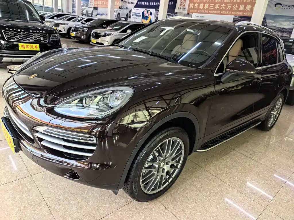 Porsche Cayenne 2014 — фото 1
