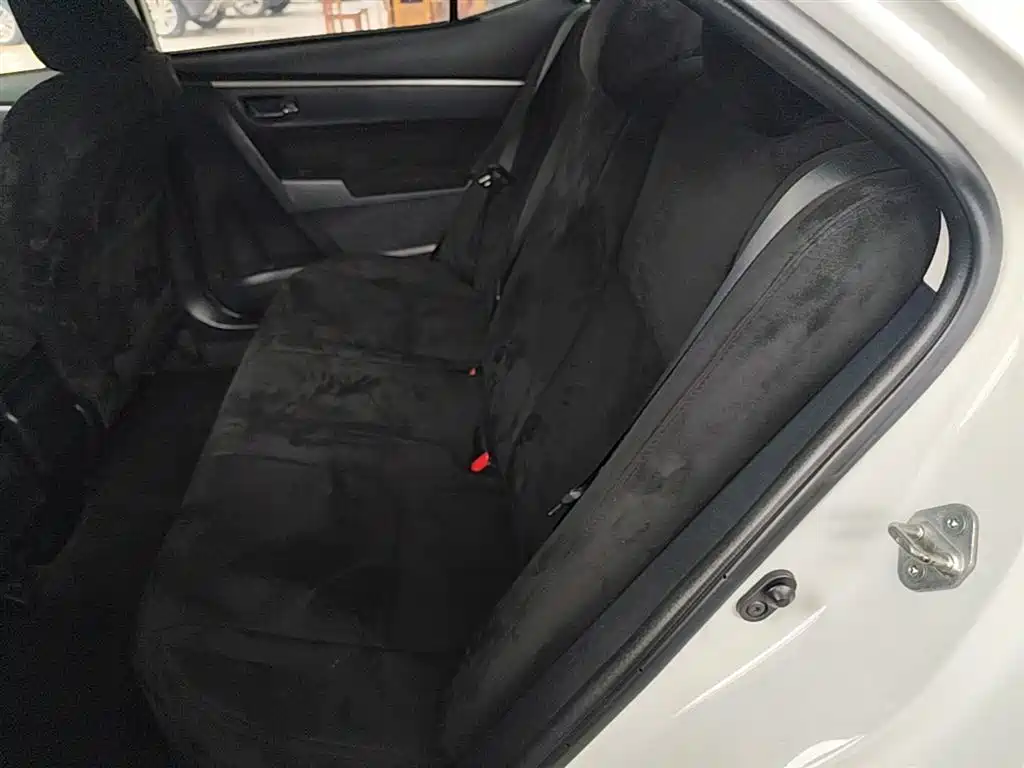 Toyota Levin 2016 — фото 17