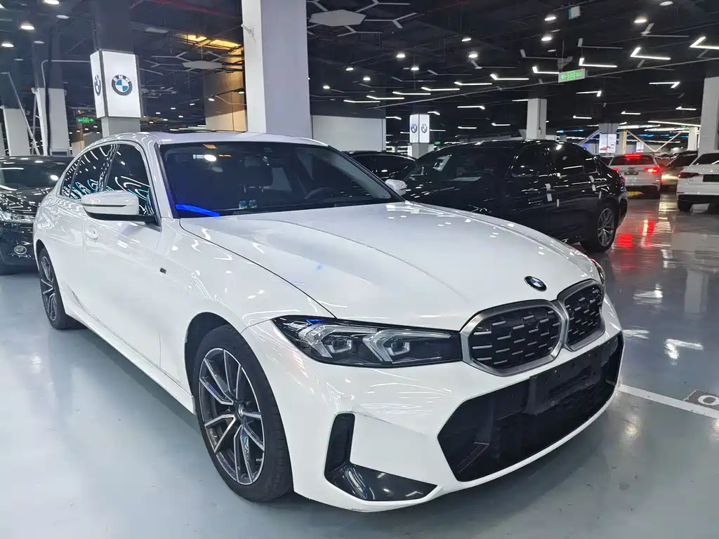BMW 3 Series 2023