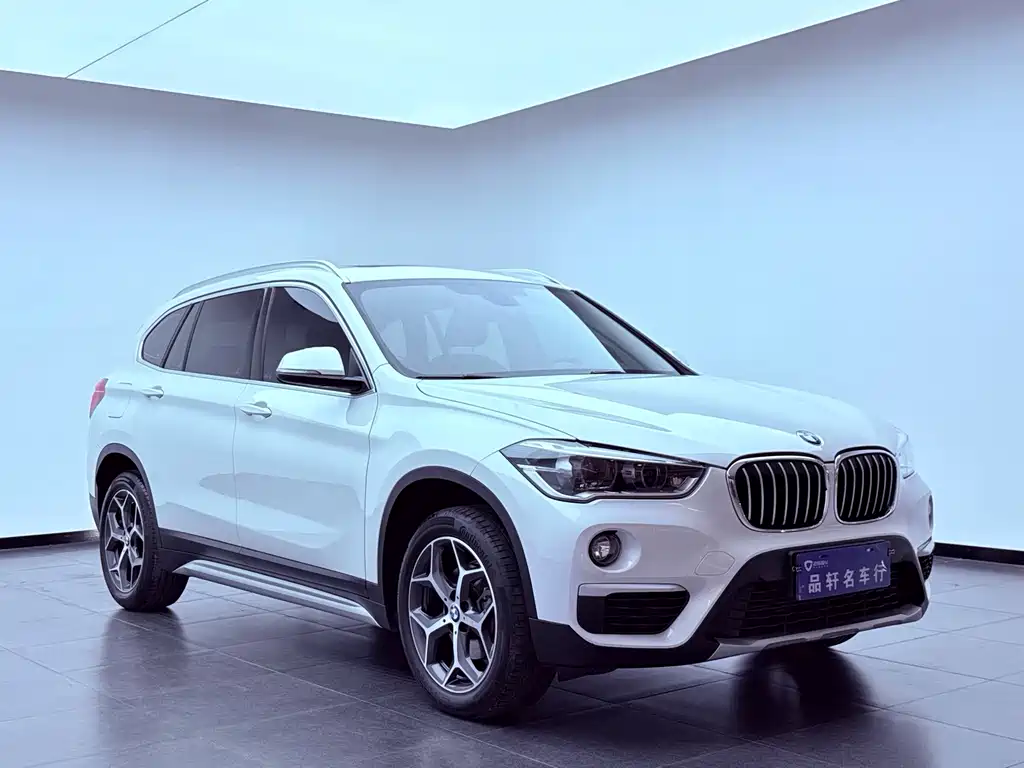 BMW X1 2019 — фото 7