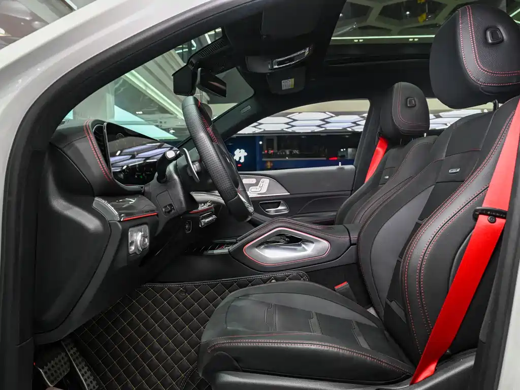 Mercedes-Benz GLE Coupe AMG 2022 — фото 13