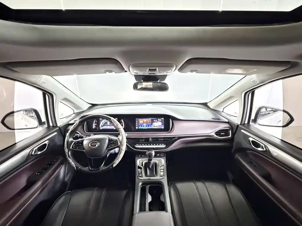 GAC Trumpchi M6 2022 — фото 11