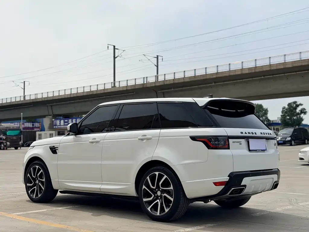 Land Rover Range Rover Sport 2020 — фото 11