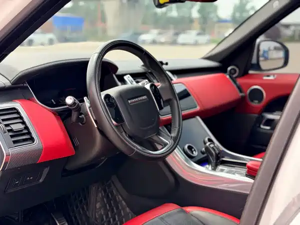 Land Rover Range Rover Sport 2020
