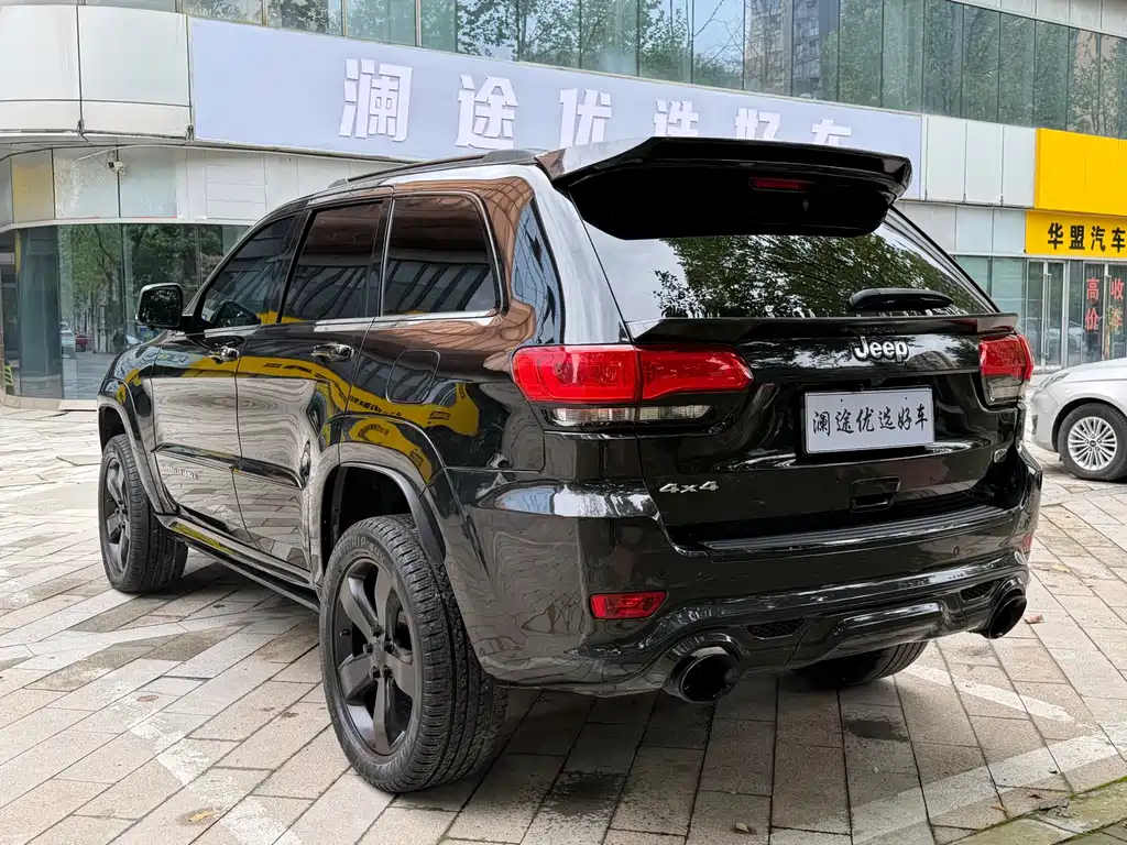 Jeep Grand Cherokee 2015 — фото 6