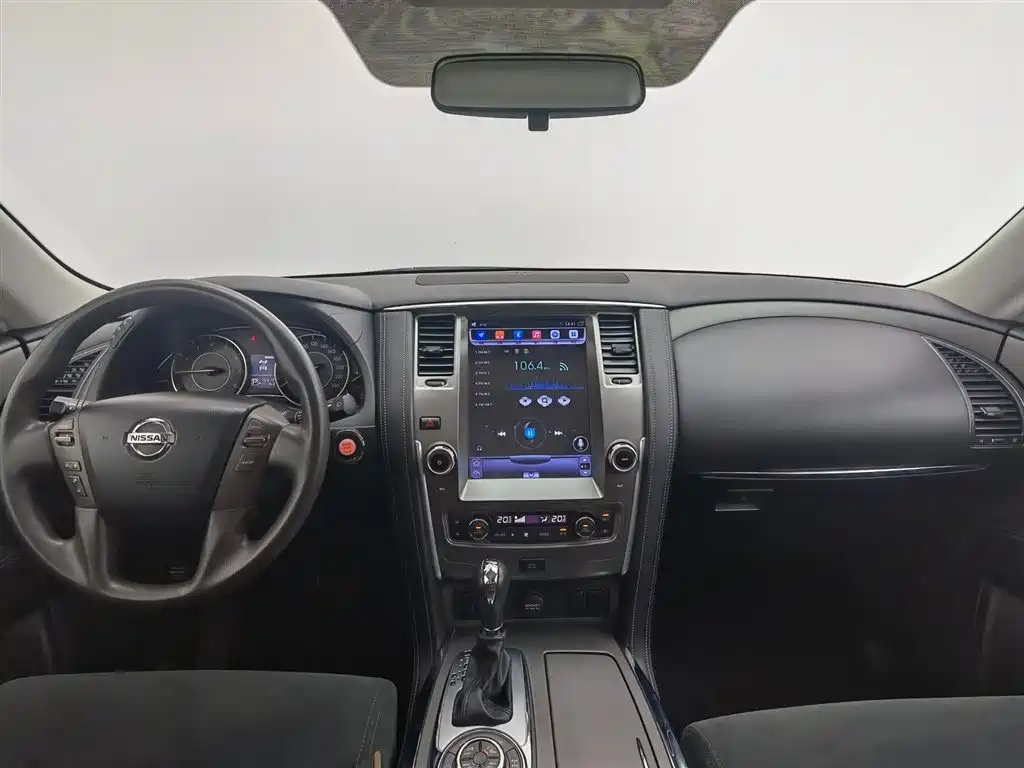 Nissan Patrol 2018 — фото 10