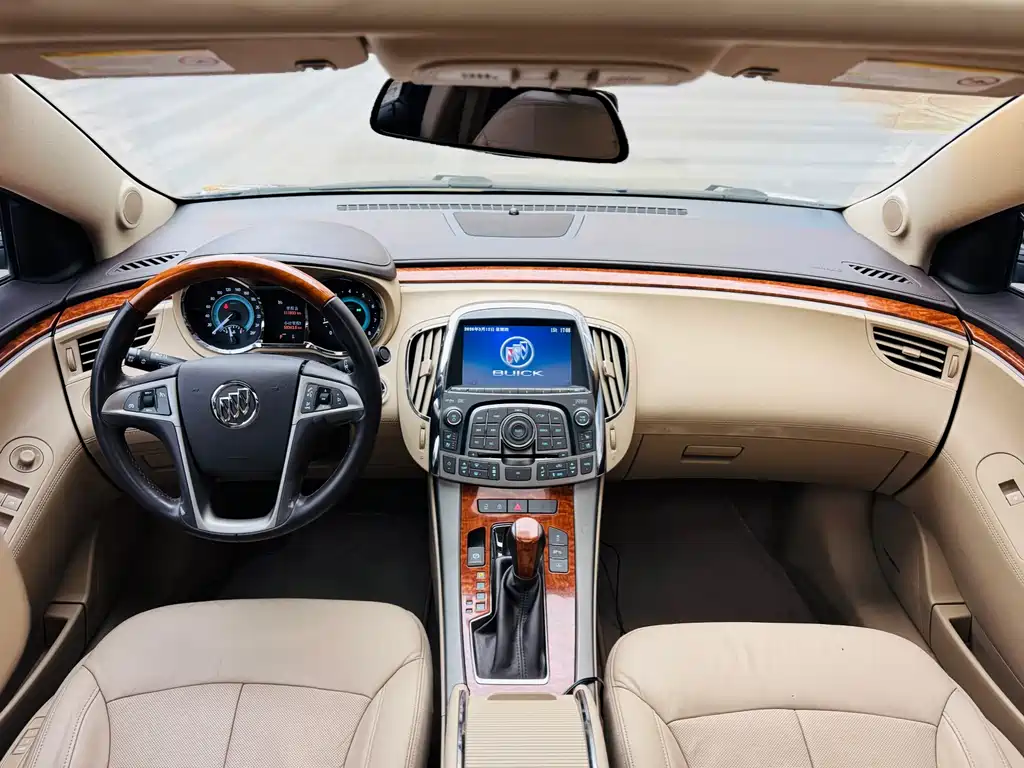 Buick LaCrosse 2013 — фото 10