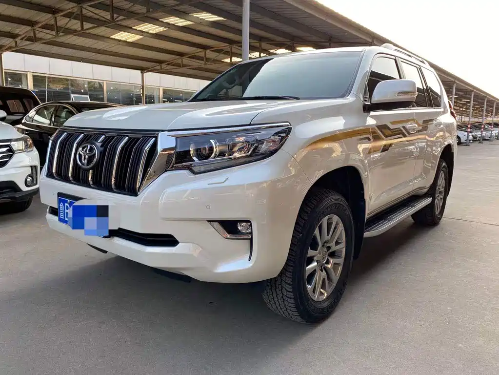 Toyota Prado 2020 — фото 1