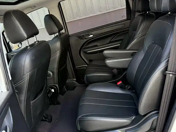 GAC Trumpchi M6 2021