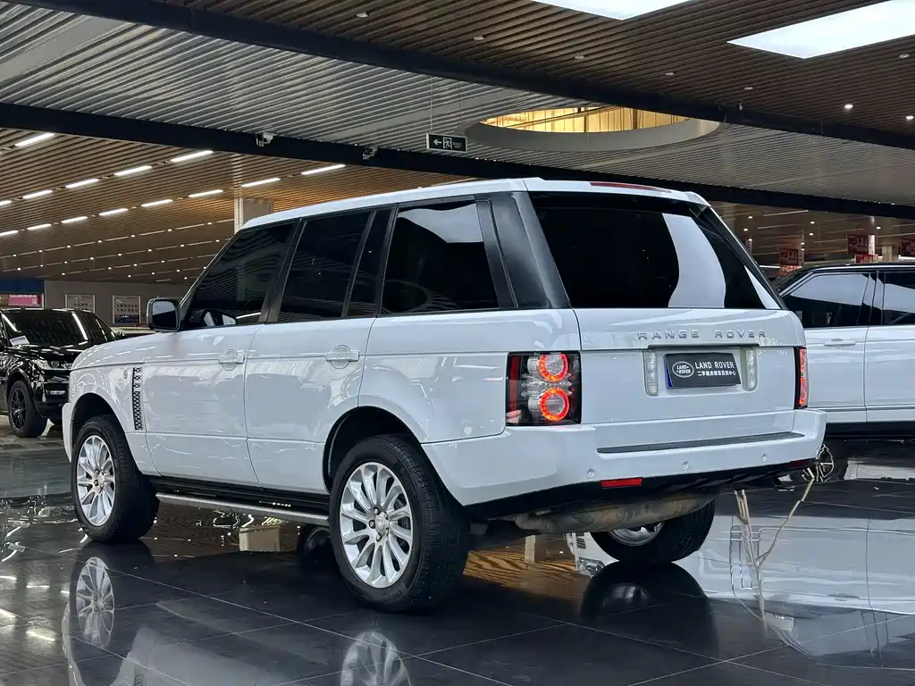 Land Rover Range Rover 2012 — фото 15