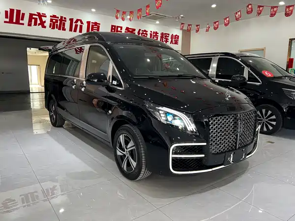 Mercedes-Benz Vito 2024
