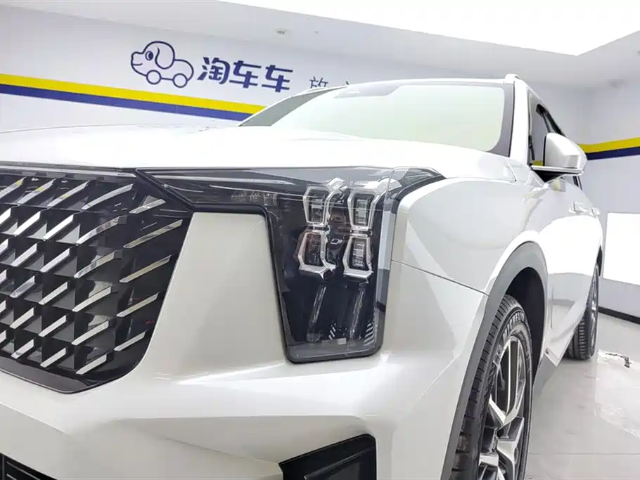 GAC Motor Trumpchi GS8 2022 — фото 5