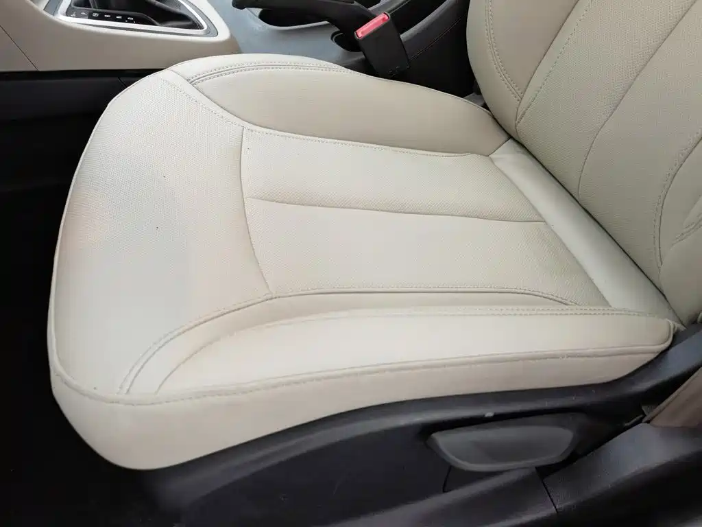 Buick Excelle 2020 — фото 20